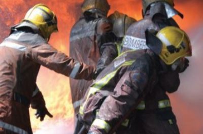Guvernul autorizează extinderea detașamentului de pompieri a Generalității cu 154 de posturi de sprijin