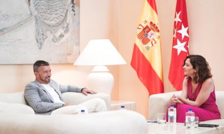 Díaz Ayuso discută cu Antonio Banderas proiecte culturale pentru Madrid