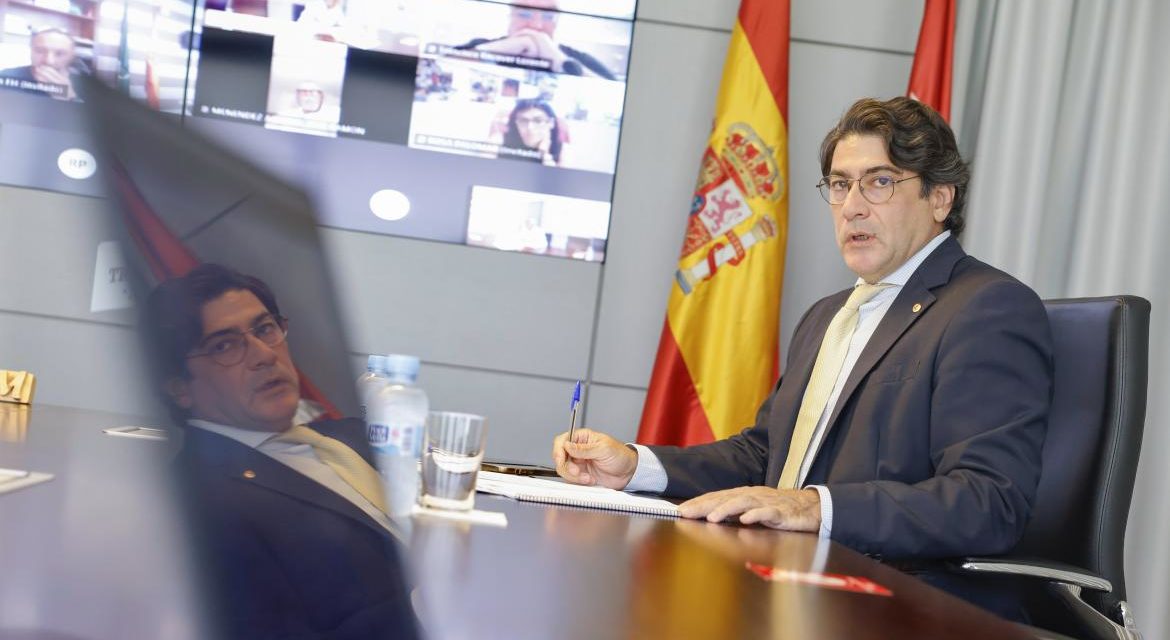 Comunitatea Madrid va reduce prețul abonamentelor lunare de transport în regiune cu 50% de la 1 septembrie