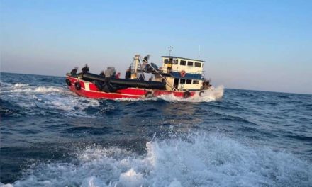 Ambarcaţiune cu migranţi interceptată de poliţiştii de frontieră rom&acirc;ni, &icirc;n apropierea ţărmului rom&acirc;nesc al Mării Negre