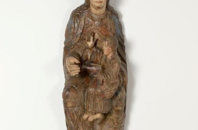 Muzeul Eparhial și Județean Solsona încorporează în colecția sa sculptura policromă în lemn a Fecioarei cu Pruncul