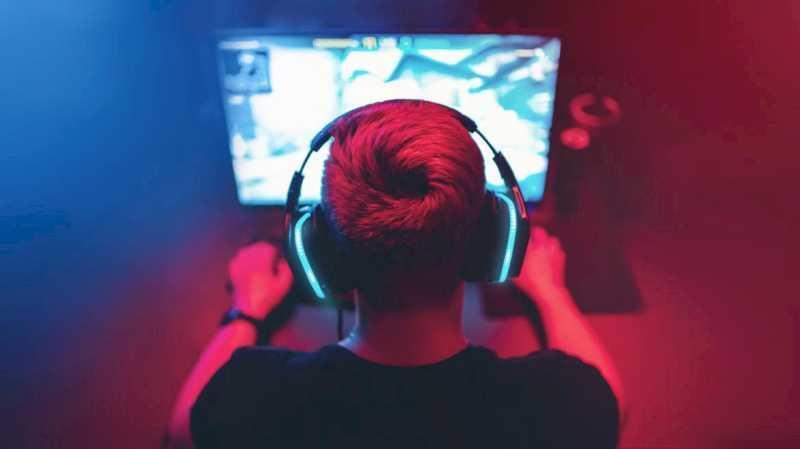 Comunitatea Madrid invită centrele educaționale să conceapă o campanie de promovare a utilizării corecte a jocurilor video