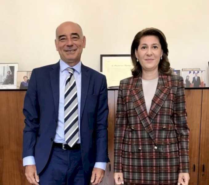 Italia: Întrevedere a ambasadorului Gabriela Dancău cu un reprezentant al TotalEnergies Marketing Italia