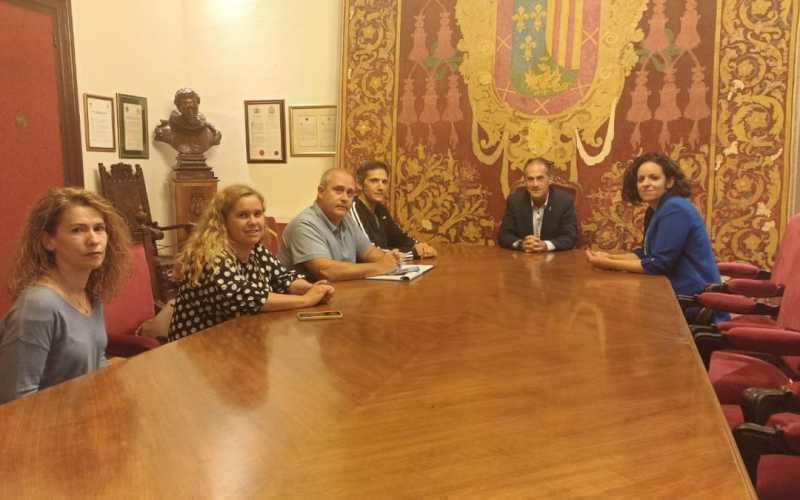 Alcalá – Nouă întâlnire cu Platforma pentru construcția IES din La Garena din cauza paralizării aparente a proiectului de finalizare…
