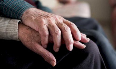 Comunitatea Madrid dă undă verde la 2,8 milioane de euro pentru îngrijirea vârstnicilor la Reședința Orcasur