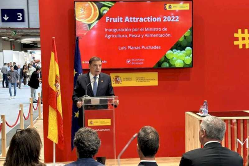 Ministrul Planas subliniază oportunitățile noii PAC pentru sectorul fructelor și legumelor