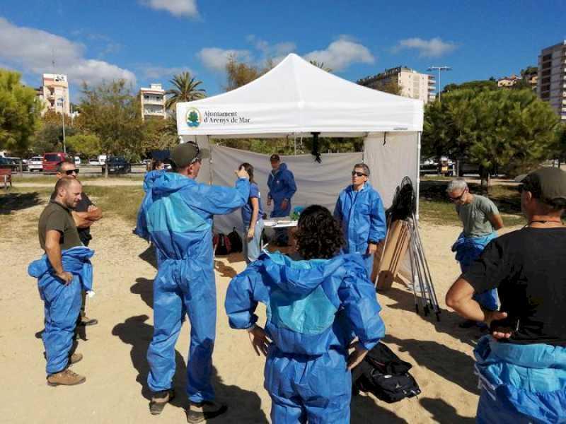 Primele cursuri avansate și exerciții în Catalonia pentru căutarea și salvarea faunei marine cu ulei
