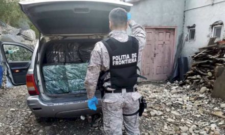 Un bărbat care transporta țigări de contrabandă în valoare de aproximativ 33.000 de euro a fost prins de poliţiştii de frontieră maramureşeni, după o urmărire de c&acirc;țiva km în trafic