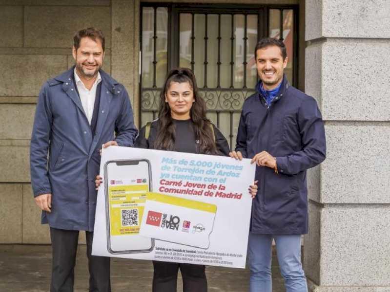 Torrejón – Peste 5.000 de tineri din Torrejón de Ardoz au deja Cardul de Tineret al Comunităţii Madrid, beneficiind de importante…