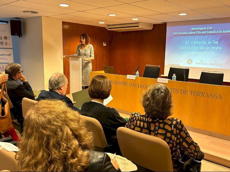 Consilierul Ubasart asigură că există loc de normalizare a limbii catalane în domeniul juridic