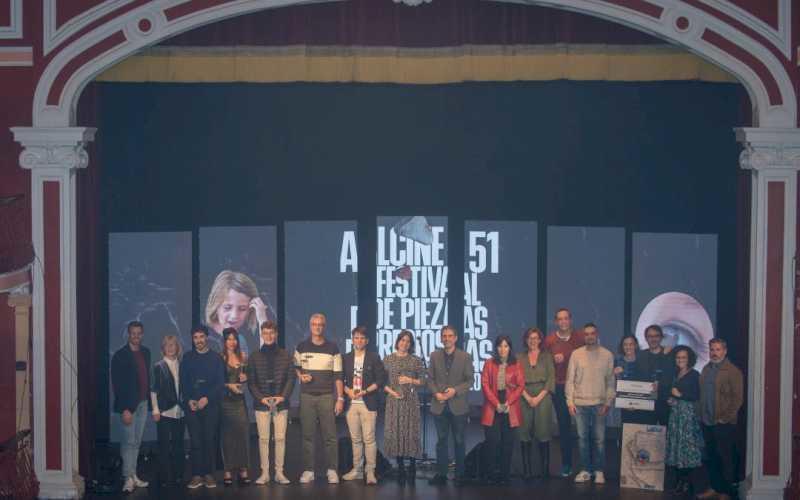 Alcalá – Actorii Juan Carlos Librado „Nene” și IriaParada au adăugat un plus de umor unei spectaculoase gale de închidere a ALCINE51