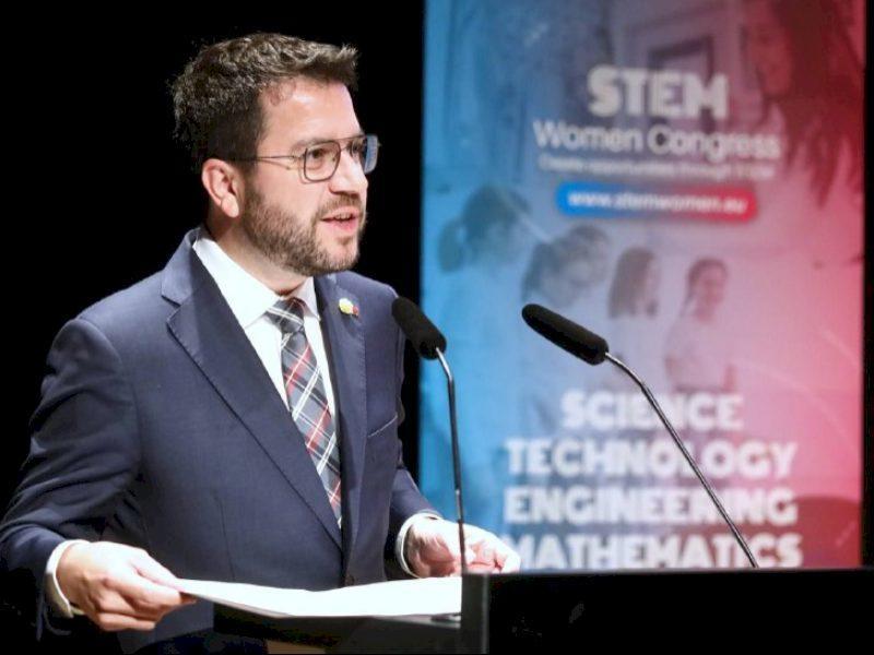 Președintele Aragonès: „Angajamentul față de includerea femeilor în lumea STEM este absolut”