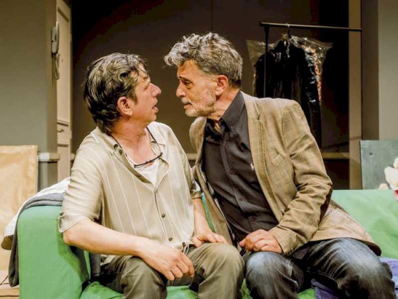 Torrejón – Gamă de lux în acest weekend la Teatrul Municipal José María Rodero cu Gabino Diego în „La curva de la felicidad”, STRAD…