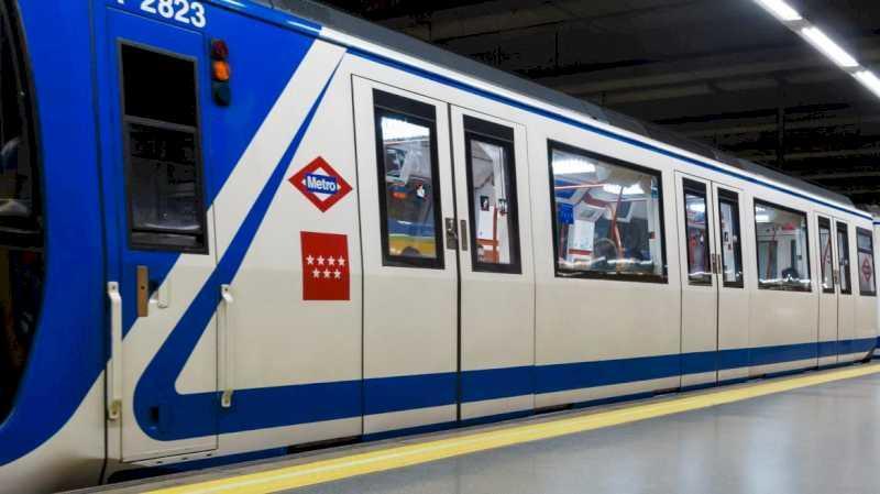 Comunitatea Madrid va elimina azbest de pe peroanele stației Avenida de América de pe linia 7 a metroului