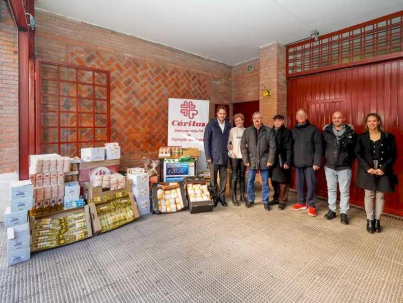 Torrejón – A acordat un grant de 20.000 de euro Bucătăriei de solidaritate din Torrejón și 15.631,88 de euro către Cáritas datorită contribuțiilor pe care…
