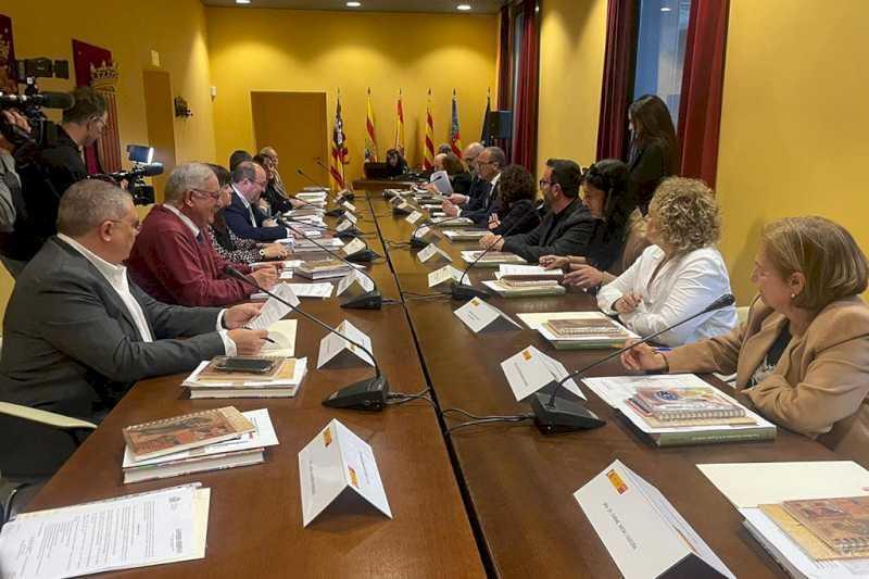 Ministrul Culturii și Sportului prezidează Consiliul Arhivei Coroanei Aragonului