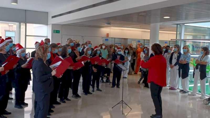 Spitalul Gregorio Marañón oferă pacienților săi activități pline de iluzie și magie pentru a sărbători Crăciunul