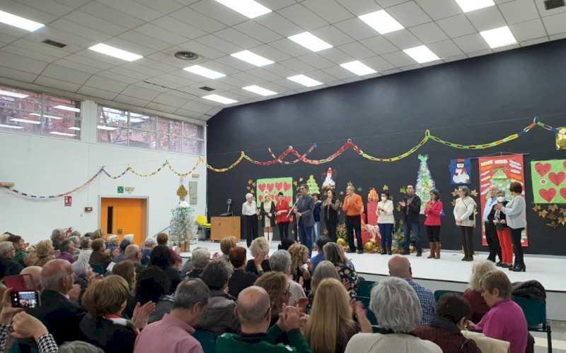 Alcalá – Școala Municipală pentru Adulți a organizat tradiționala petrecere de Crăciun