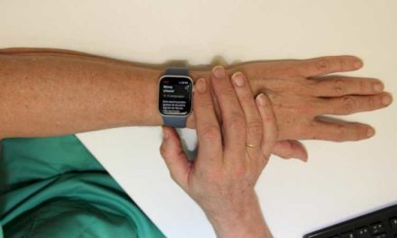 Spitalul public Clínico San Carlos din Comunitatea Madrid detectează, cu un smartwatch, o aritmie gravă la un pacient