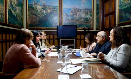 Consilierul Nadal subliniază capacitatea de angajare ridicată a studiilor oferite de Universitat Politècnica de Catalunya din Vilanova i la Geltrú