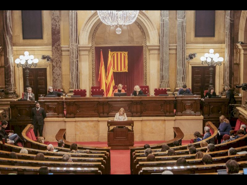 Mas Guix: „Efectuăm o ajustare tehnică și temporară a impozitului pe avere, astfel încât cele 12 milioane de euro suplimentare care vor fi generate de impozitul de stat pe averile mari să rămână în Catalonia”