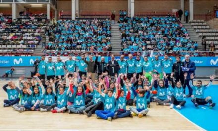 Torrejón – Aproape o mie de școlari din Torrejón de Ardoz s-au bucurat de Movistar Megacr Tour împreună cu jucătorii Movistar Inter FS…
