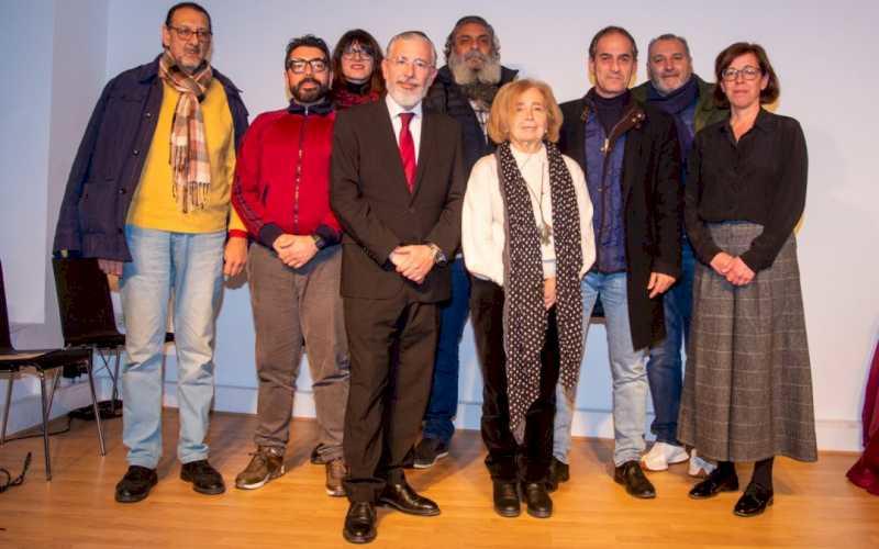 Alcalá – Alcalá de Henares comemorează Ziua Internațională în memoria victimelor Holocaustului printr-un act emoționant