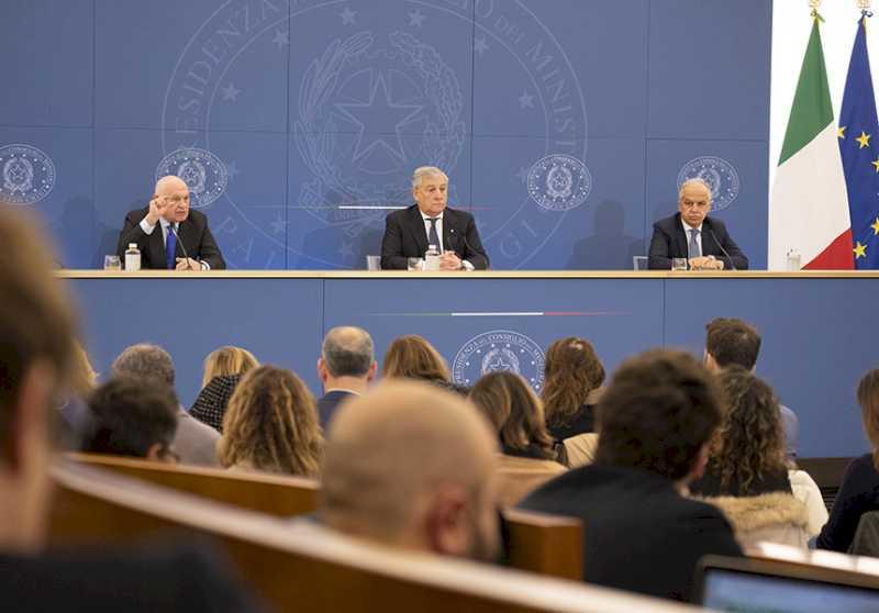 Conferință de presă a miniștrilor Piantedosi, Nordio și Tajani