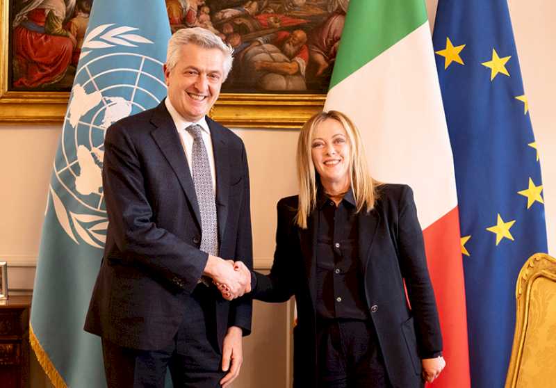 Președintele Meloni se întâlnește cu Înaltul Comisar al ONU pentru Refugiați, Filippo Grandi