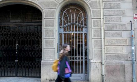 Barcelona: locuințe publice mai protejate în axa verde a Eixample