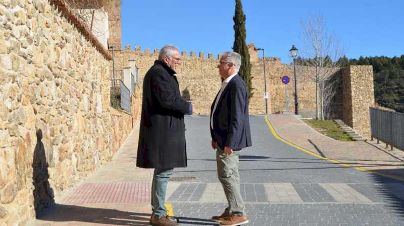 Comunitatea Madrid finalizează lucrările de renovare a mai multor străzi din centrul istoric al orașului Buitrago del Lozoya