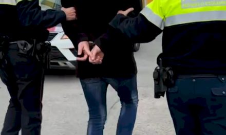 Mossosi arestează patru membri ai unui grup infracțional ca presupuși autori a șapte jafuri în mai puțin de trei zile la case din Catllar (Tarragonès)