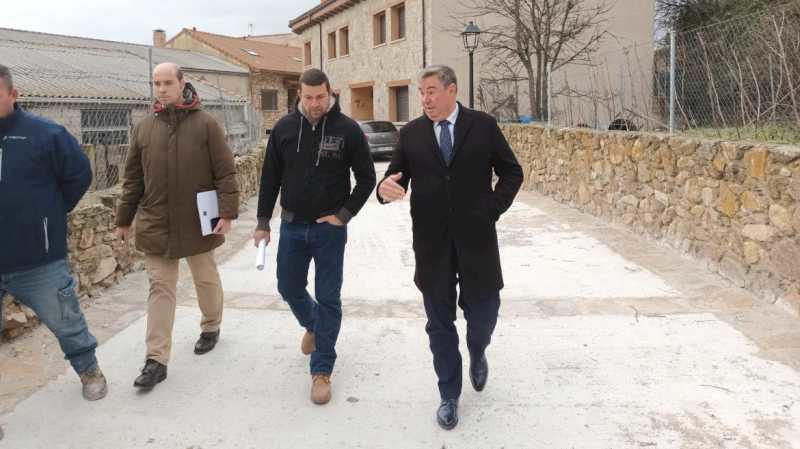 Comunitatea Madrid finalizează asfaltarea zonei urbane din Gascones cu o investiție PIR de 106.000 de euro