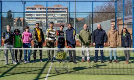 Torrejón – Consiliul Local Torrejón de Ardoz lansează două noi școli gratuite de sport adaptat pentru paddle tenis și activități cu…