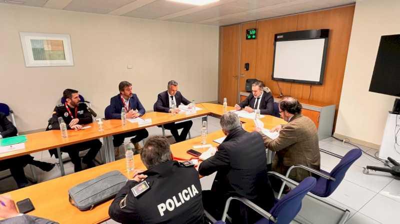 Comunitatea Madrid îmbunătățește coordonarea Poliției Locale din nordul regiunii în probleme de securitate cetățenească