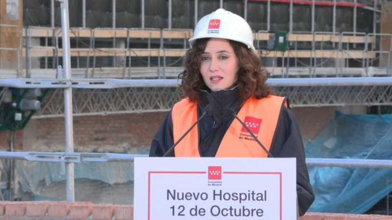 Díaz Ayuso avansează că lucrările noii clădiri de spitalizare din 12 octombrie sunt finalizate în proporție de 60% și vor intra în funcțiune la sfârșitul anului.