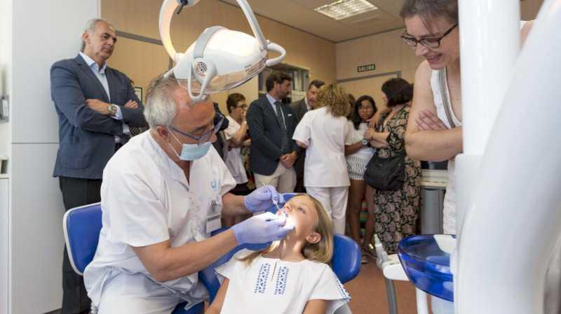 Comunitatea Madrid investește peste 2 milioane de euro anul acesta pentru tratamente stomatologice gratuite pentru copiii cu vârste cuprinse între 7 și 16 ani