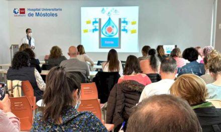 Peste 40 de profesori de liceu participă la un Atelier de management al emoțiilor organizat de Spitalul de Móstoles