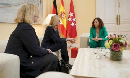 Díaz Ayuso se întâlnește cu ambasadorul Germaniei în Spania