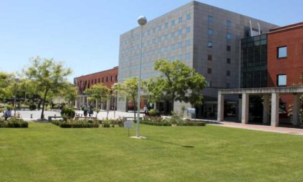 Spitalul Fundației Alcorcón începe reforma cuprinzătoare a celor peste 30.000 de metri pătrați de acoperișuri