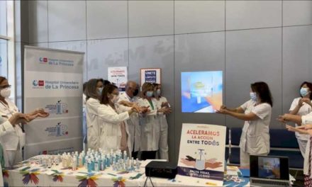 Spitalul de La Princesa sărbătorește Ziua Mondială a Igienei Mâinilor printr-o demonstrație colectivă