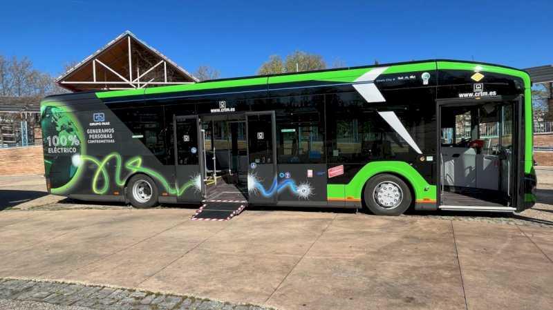 Comunitatea lansează o linie de autobuz interurban pentru a consolida legătura dintre Griñón și Humanes de Madrid cu capitala