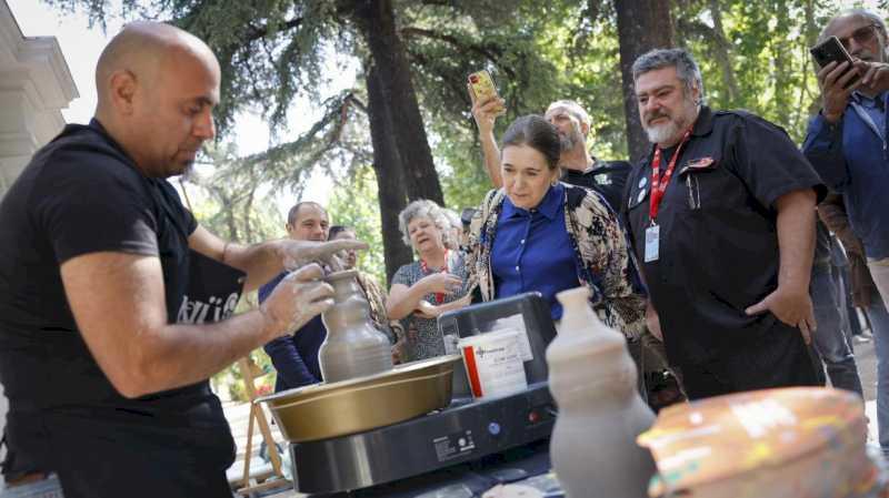 Comunitatea Madrid sărbătorește prima ediție a festivalului Cruza Carabanchel cu peste 100 de activități în 40 de spații