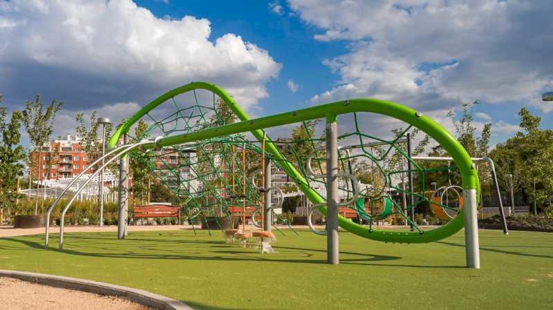 Comunitatea Madrid redeschide mâine parcul Santander cu peste 1.000 de copaci noi și zone de divertisment