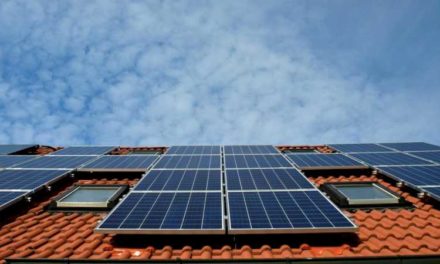 Comunitatea Madrid va instala panouri solare în trei clădiri ca măsură de economisire și eficiență energetică