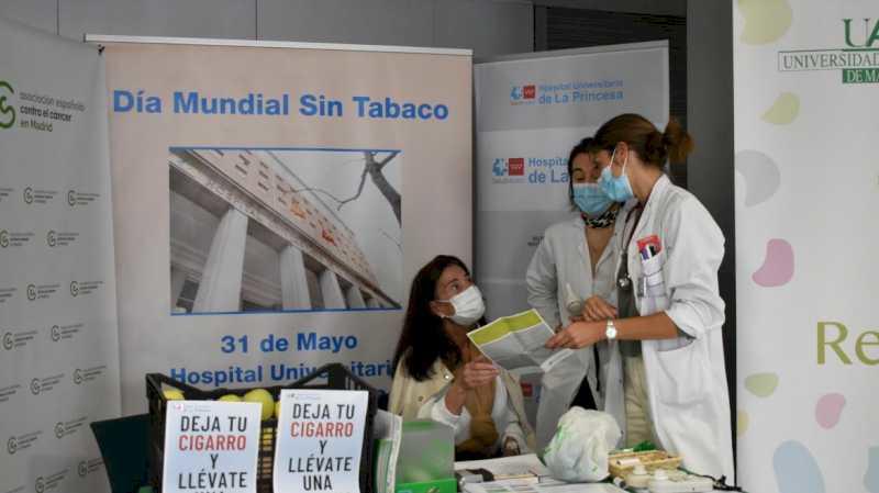 Spitalul de La Princesa comemorează Ziua Mondială Fără Tutun schimbând mere cu țigări