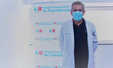 Șeful Serviciului de Prevenire a Riscurilor Muncii din Spitalul Fuenlabrada, premiat de către Societatea Castiliană de Sănătate și Securitate în Muncă