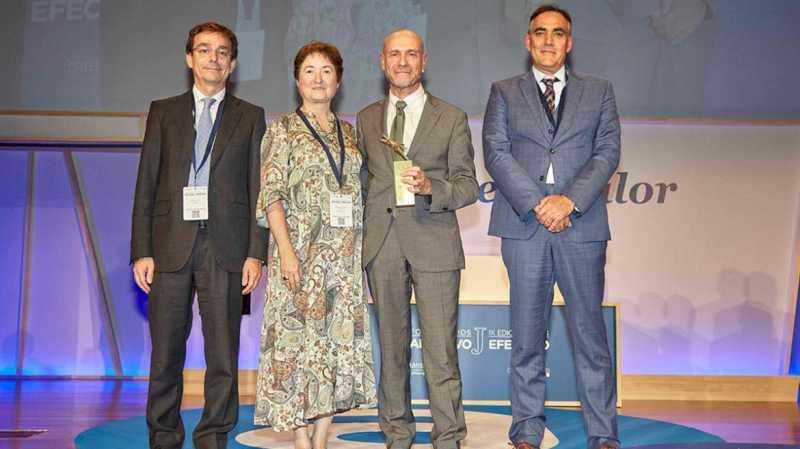 Directorul general adjunct al Spitalului Clinic San Carlos primește premiul onorific „Afective Effective”