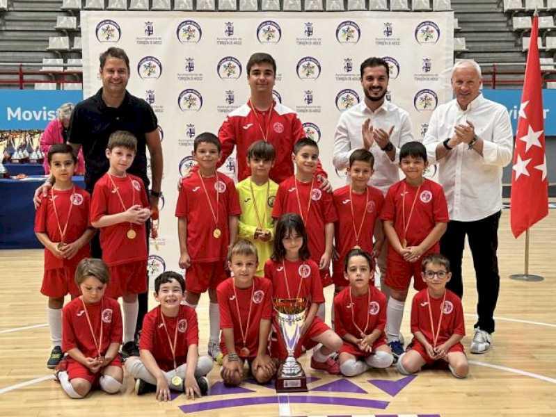 Torrejón – Peste 3.700 de Torrejoneros participă la competiții locale de futsal, fotbal cu 7, baschet, volei și tenis