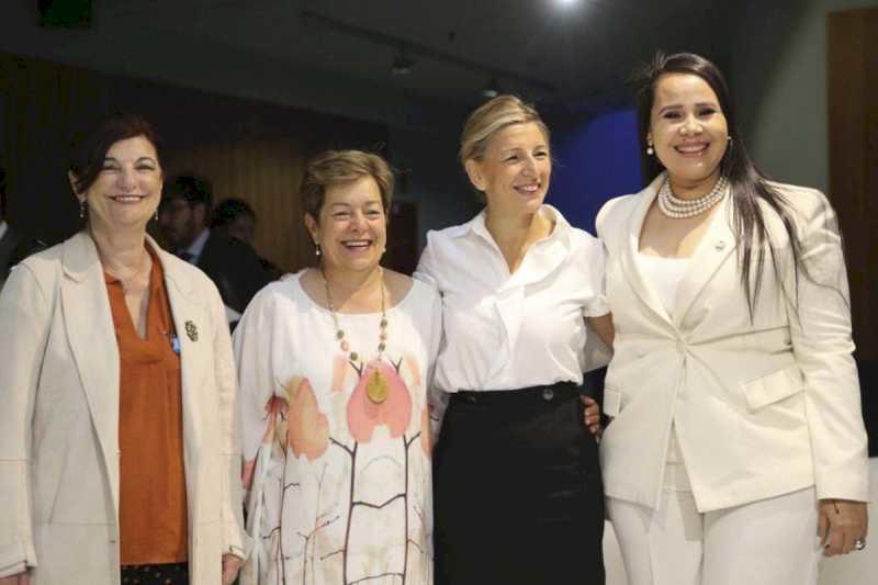 Yolanda Díaz și miniștrii muncii din America Latină pledează pentru o carte globală a drepturilor muncii